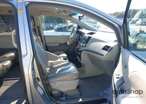 2011 Toyota Sienna Le V6 from USA, damaged, VIN 5TDKK3DC1BS090168